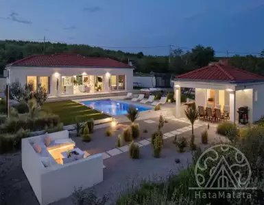 Buy in Croatia for 700000€