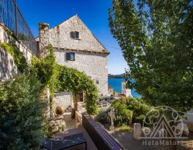 Buy in Croatia for 1500000€