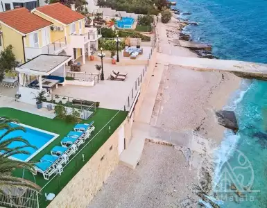 Buy in Croatia for 1800000€