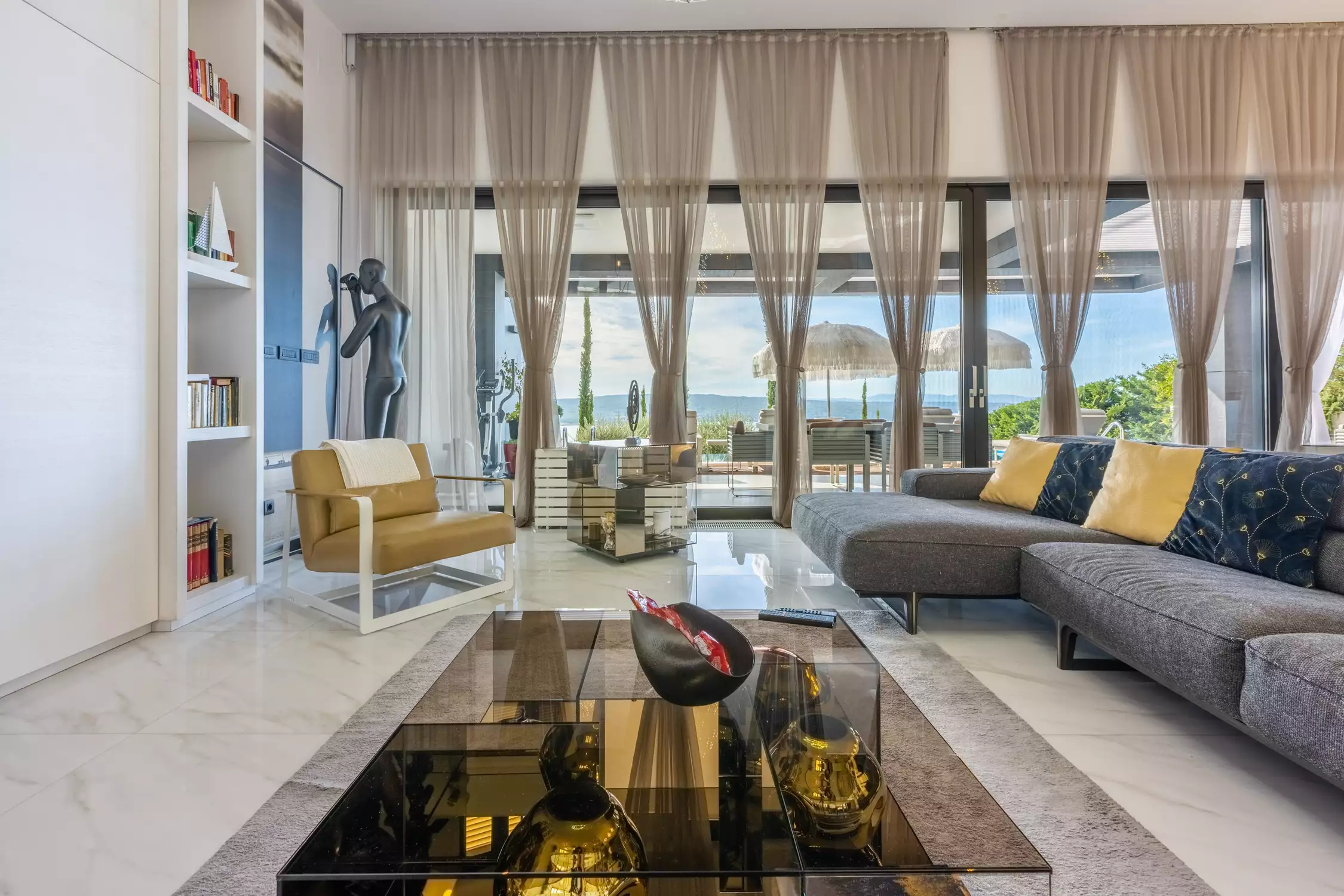 House 300m² in Croatia, Crikvenica. Priced at 1650000€ rent photo-31