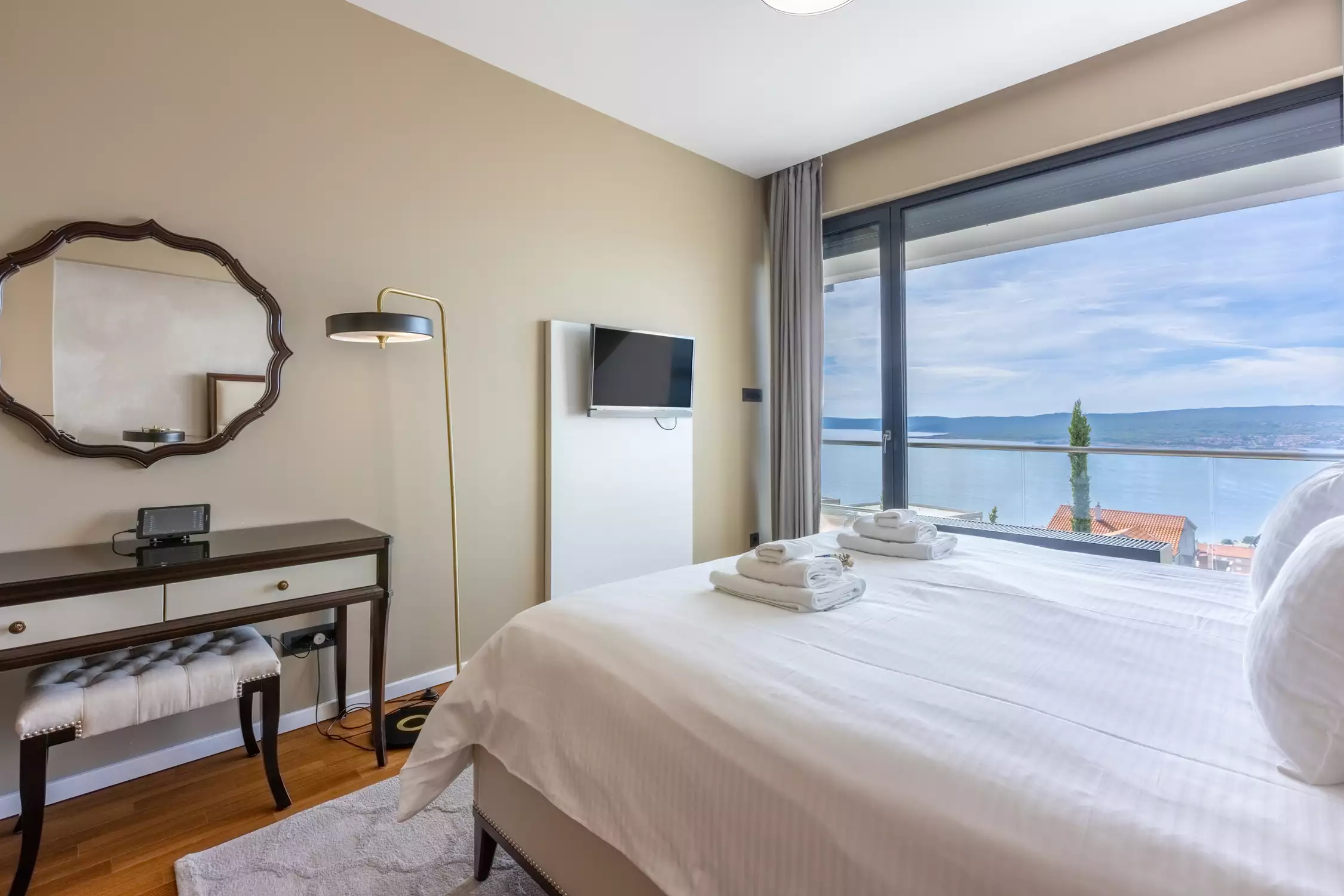 House 300m² in Croatia, Crikvenica. Priced at 1650000€ rent photo-52