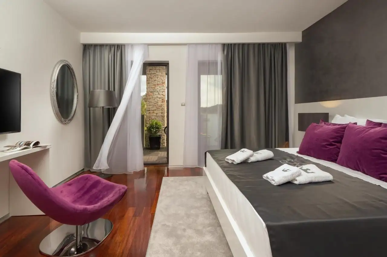 House 700m² in Croatia, Medulin. Priced at 2500000€ rent photo-8