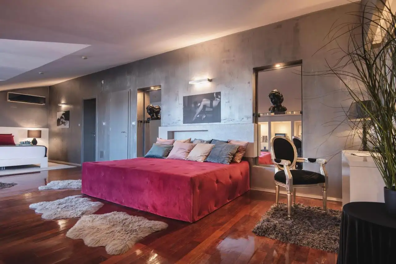 House 700m² in Croatia, Medulin. Priced at 2500000€ rent photo-16