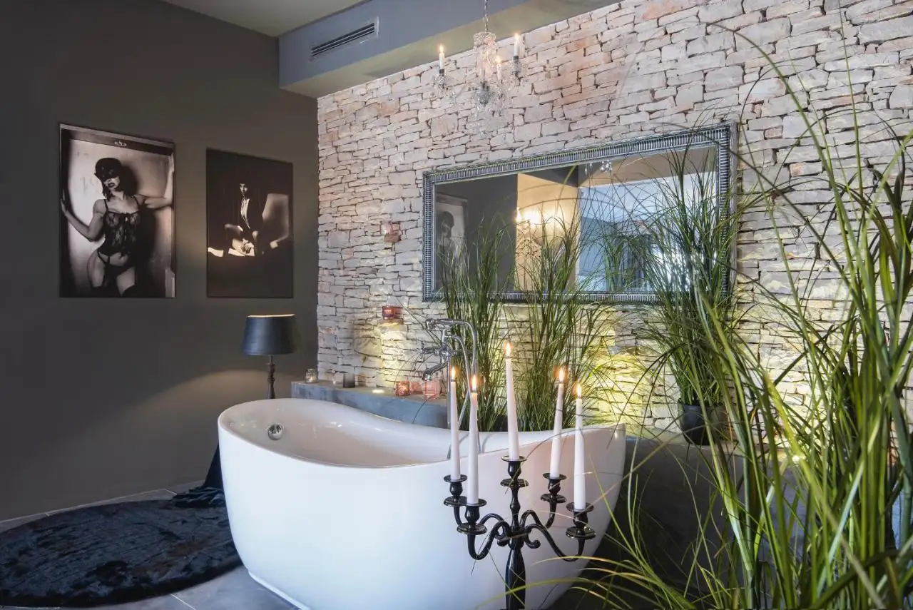 House 700m² in Croatia, Medulin. Priced at 2500000€ rent photo-23