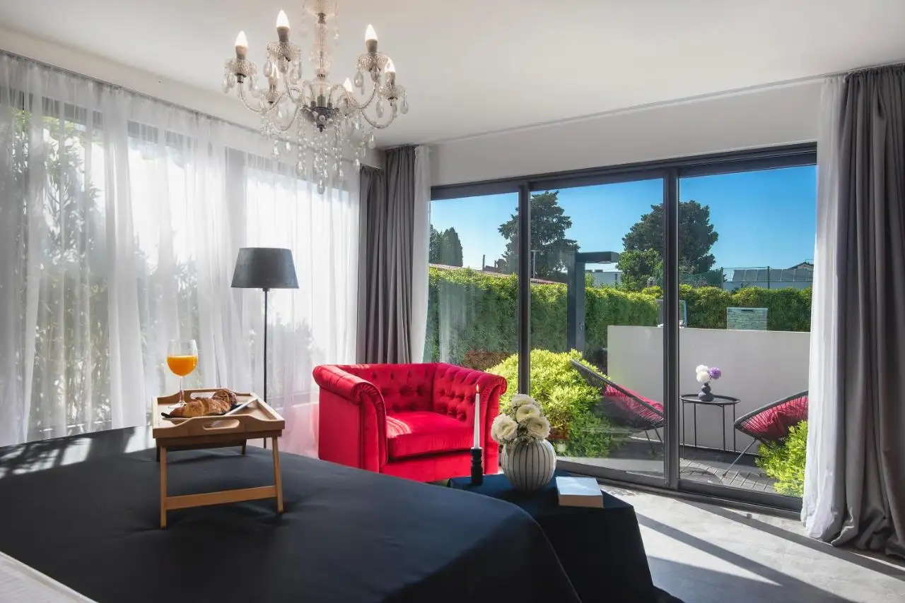 House 700m² in Croatia, Medulin. Priced at 2500000€ rent photo-27