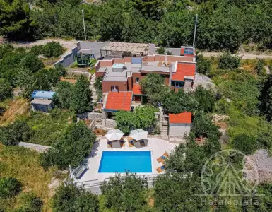 Buy in Croatia for 1600000€