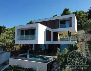 Buy in Croatia for 2000000€