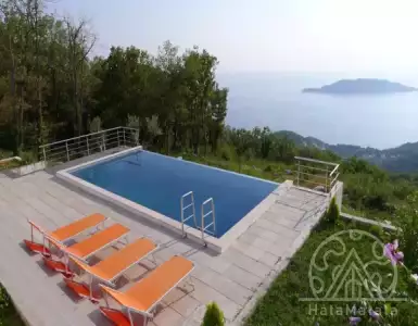 Buy in Montenegro for 395000€