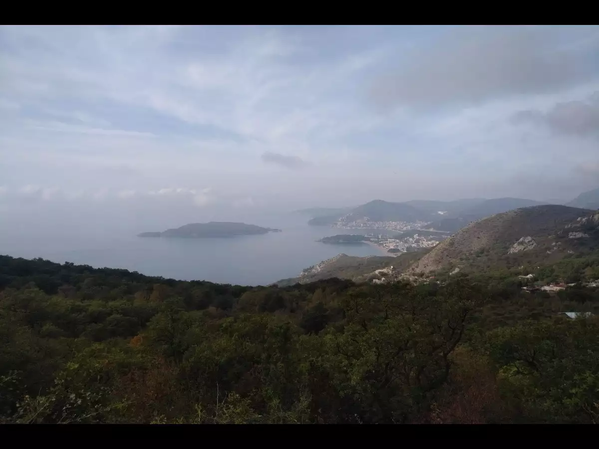 Land 1m² in Montenegro, Sveti-Stefan. Priced at 590000€ rent photo-1