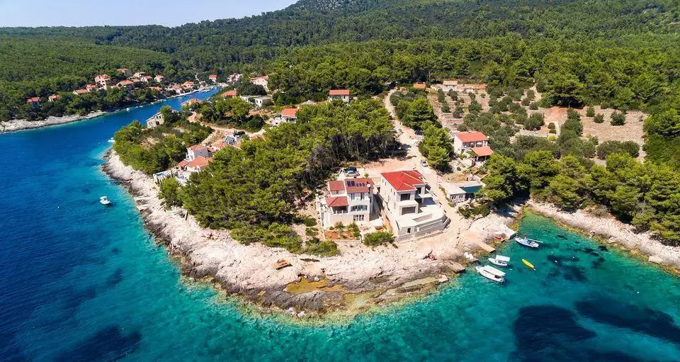 Villa 250m² in Croatia, Korcula. Priced at 1450000€ rent photo-1