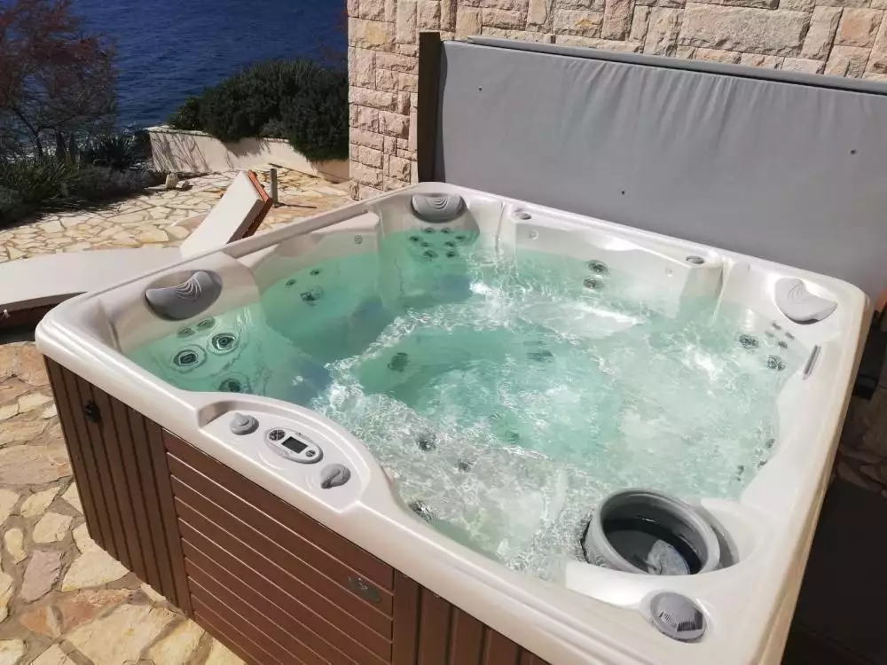 Villa 250m² in Croatia, Korcula. Priced at 1450000€ rent photo-8