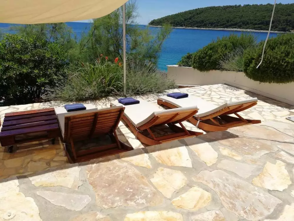 Villa 250m² in Croatia, Korcula. Priced at 1450000€ rent photo-15