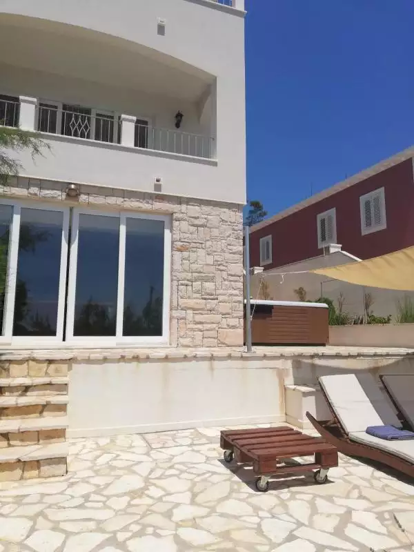 Villa 250m² in Croatia, Korcula. Priced at 1450000€ rent photo-20