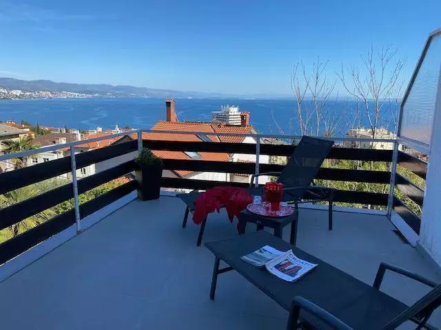 Villa 350m² in Croatia, Opatija. Priced at 1600000€ rent photo-3