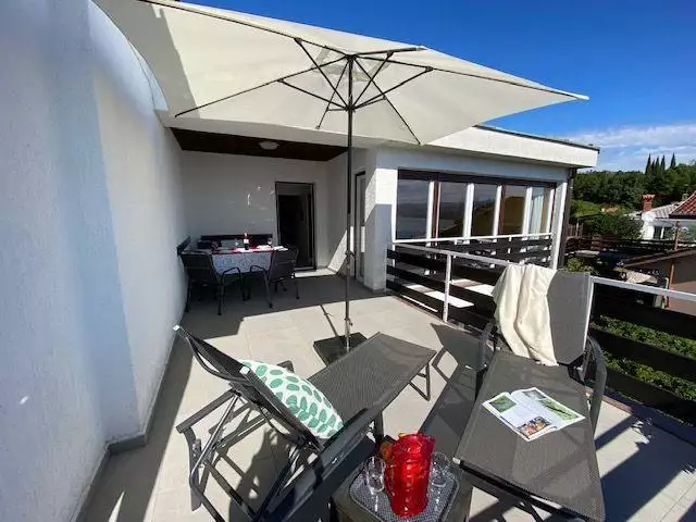 Villa 350m² in Croatia, Opatija. Priced at 1600000€ rent photo-9