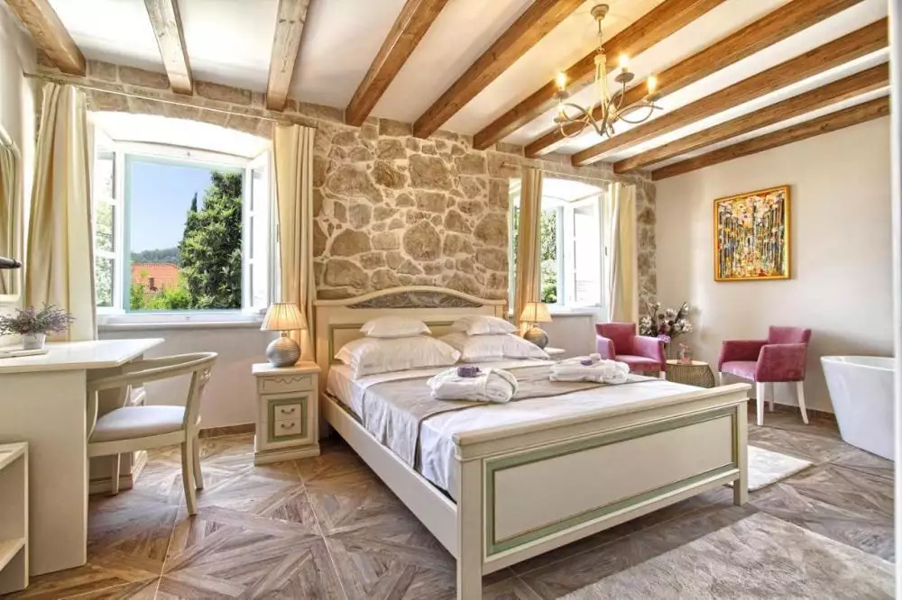 Villa 219m² in Croatia, Cavtat. Priced at 3000000€ rent photo-13