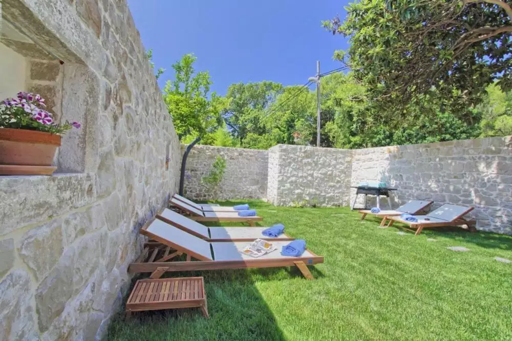 Villa 219m² in Croatia, Cavtat. Priced at 3000000€ rent photo-19