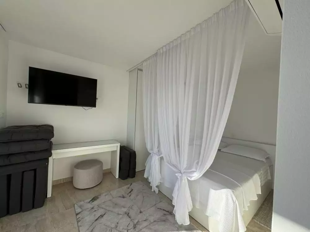 Villa 241m² in Croatia, Pobri. Priced at 1350000€ rent photo-6
