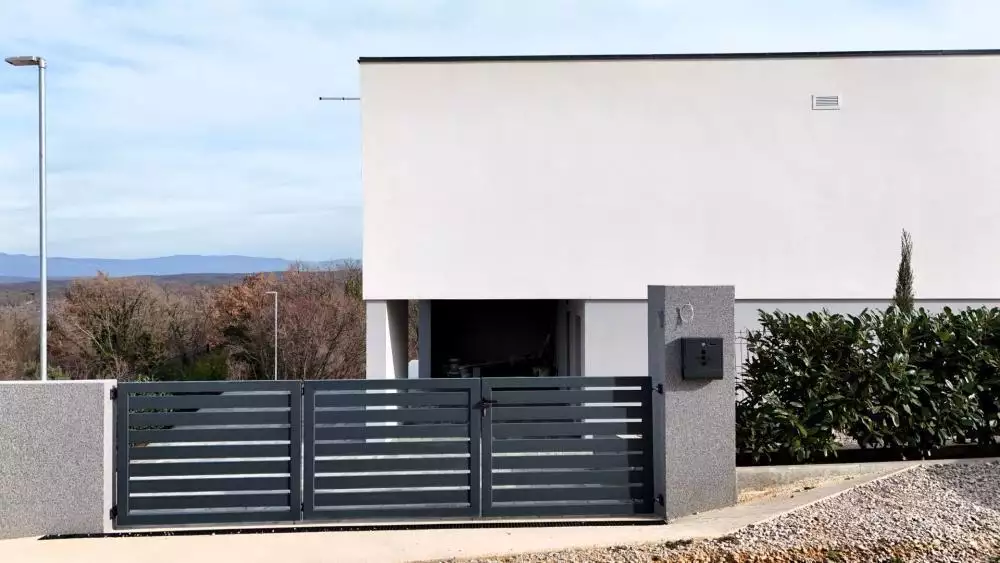 Villa 210m² in Croatia, Krka. Priced at 1350000€ rent photo-4
