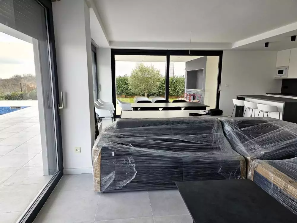 Villa 210m² in Croatia, Krka. Priced at 1350000€ rent photo-7