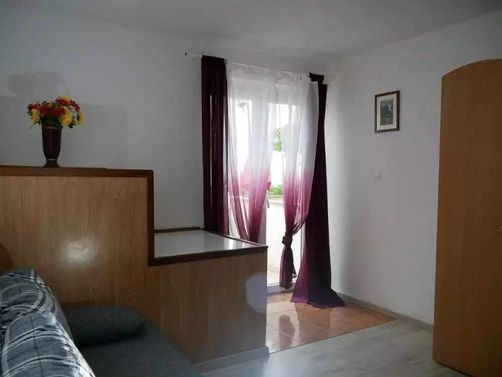 Villa 150m² in Croatia, Krka. Priced at 3000000€ rent photo-10
