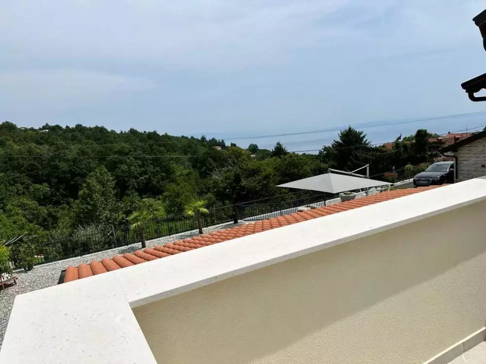 Villa 328m² in Croatia, Poljane. Priced at 1000000€ rent photo-2
