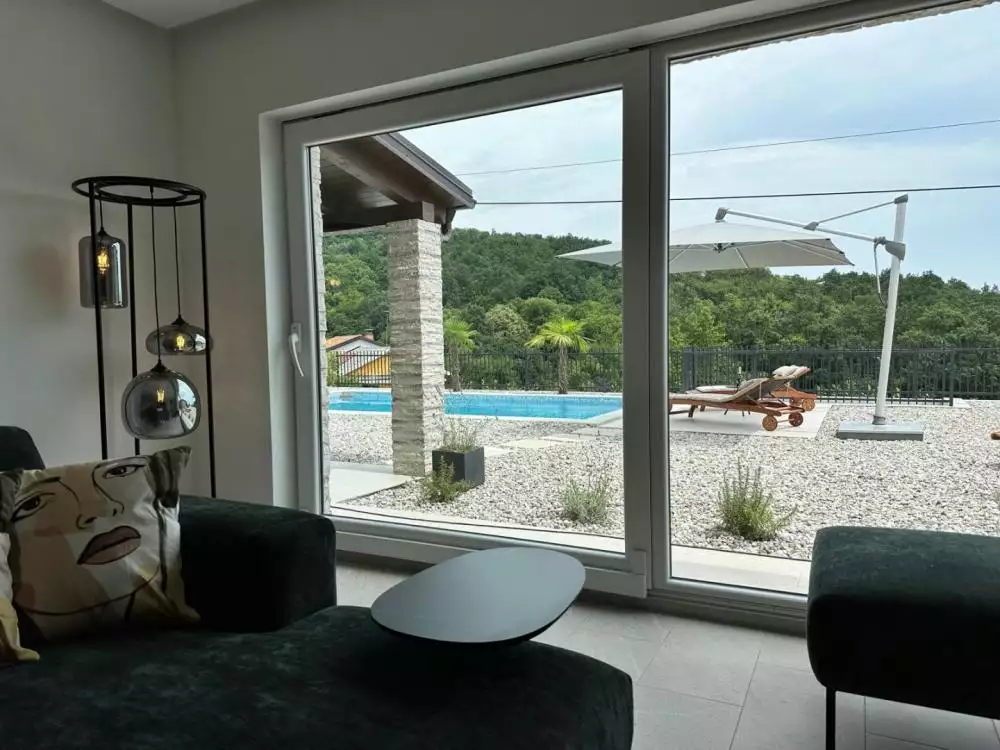 Villa 328m² in Croatia, Poljane. Priced at 1000000€ rent photo-4