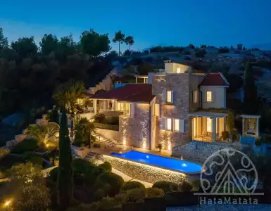 Buy in Croatia for 2500000€