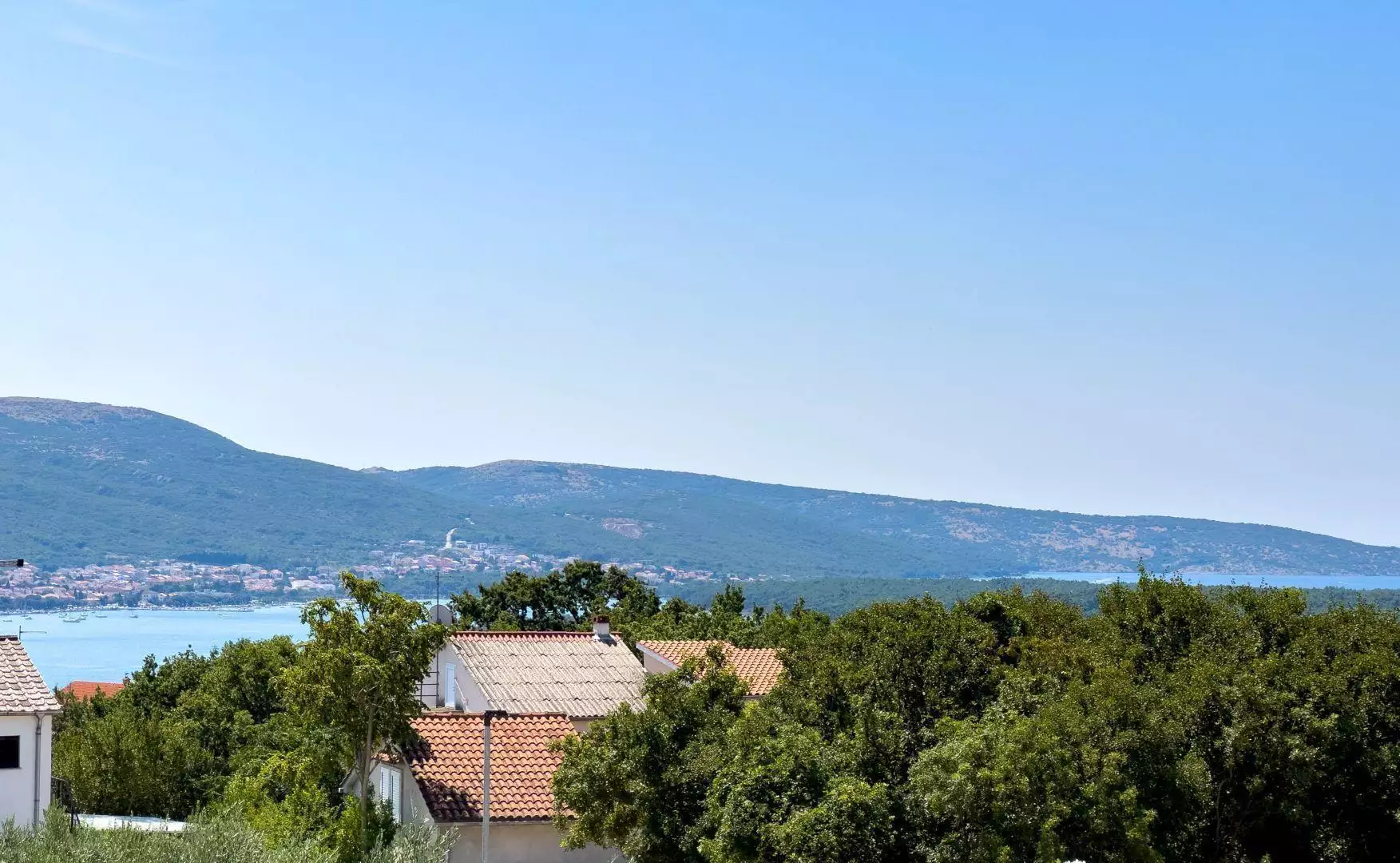 Villa 150m² in Croatia, Krka. Priced at 850000€ rent photo-2