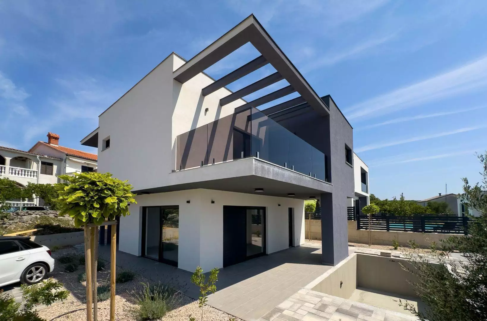 Villa 150m² in Croatia, Krka. Priced at 850000€ rent photo-8
