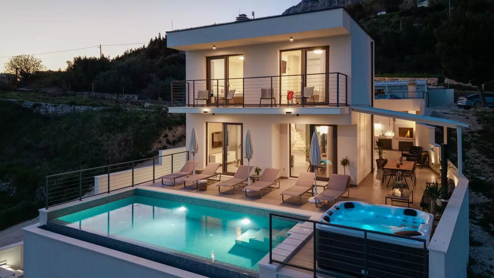 House 224m² in Croatia, Omis. Priced at 1500000€ rent photo-1