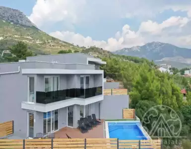 Buy in Croatia for 650000€