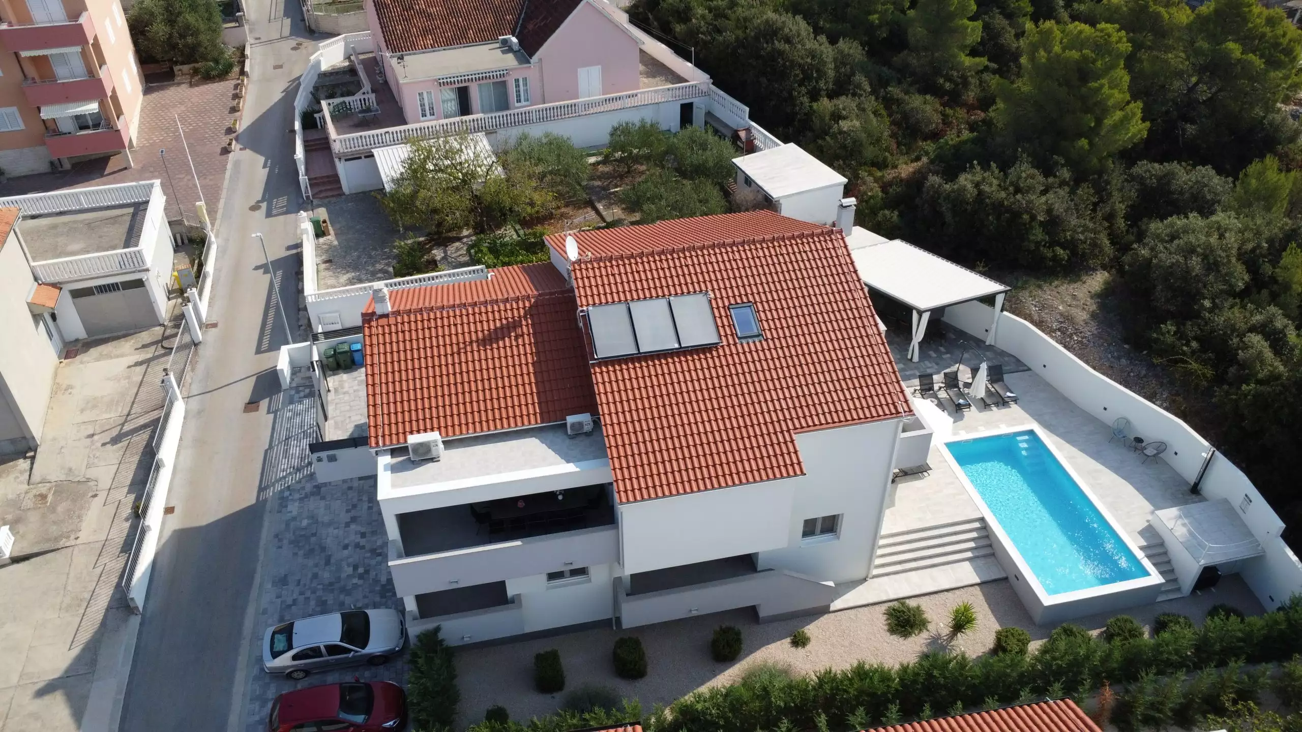 House 330m² in Croatia, Sibenik. Priced at 930000€ rent photo-31