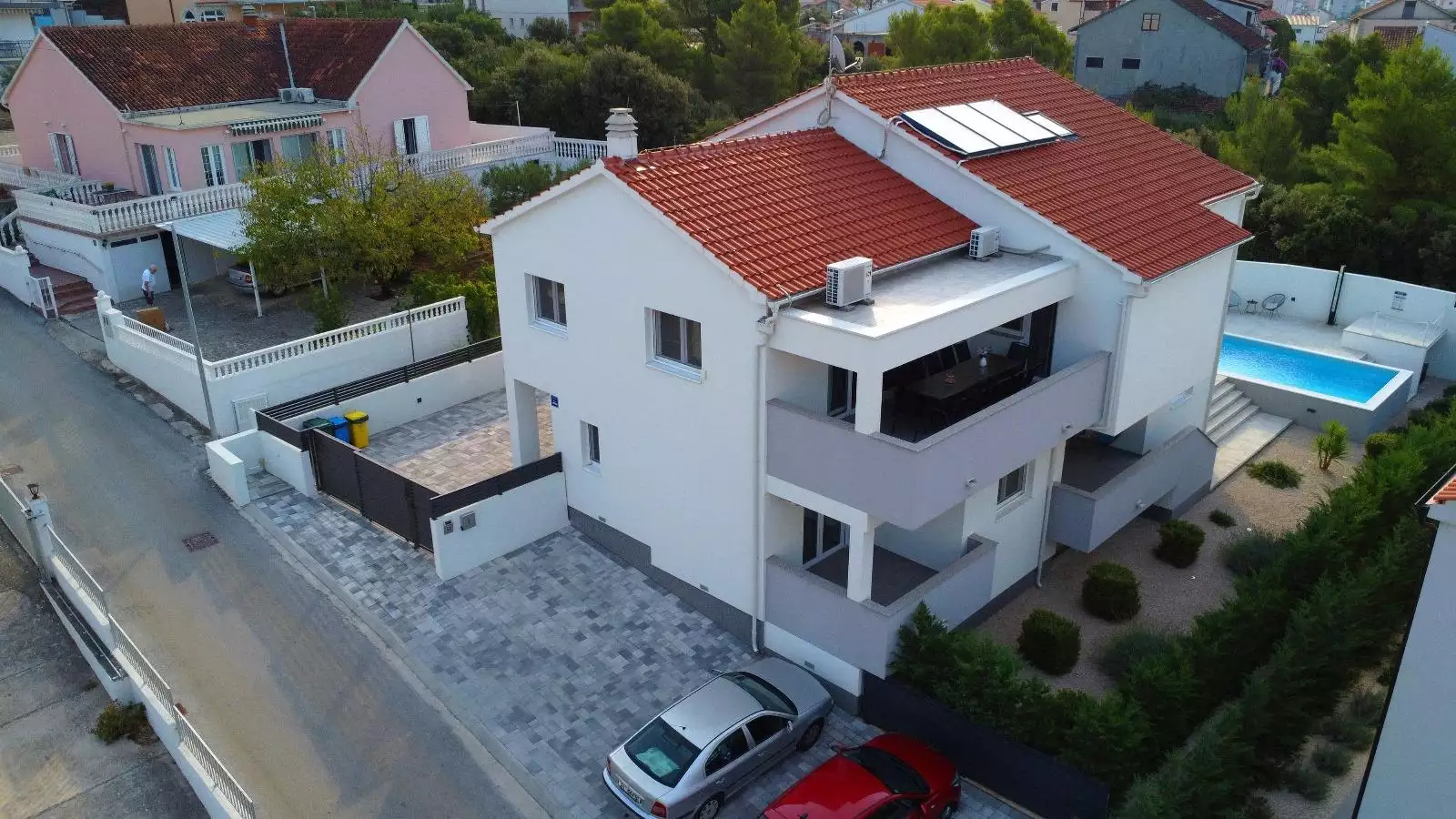 House 330m² in Croatia, Sibenik. Priced at 930000€ rent photo-32