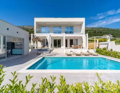 Buy in Croatia for 800000€