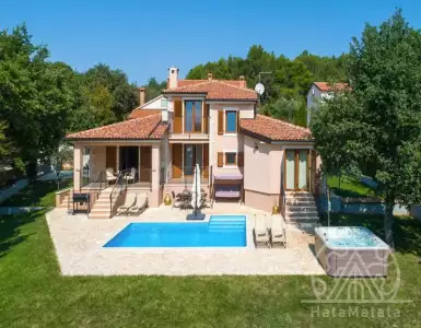 Buy in Croatia for 750000€