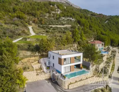 Buy in Croatia for 750000€