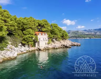 Buy in Croatia for 2000000€