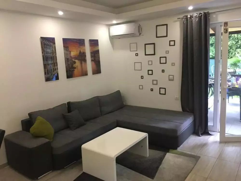 Hotels 390m² in Croatia, Veprinac. Priced at 570000€ rent photo-9