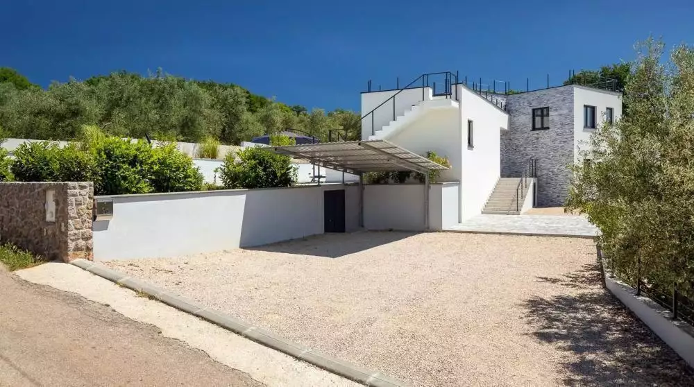 Villa 163m² in Croatia, Krka. Priced at 999999€ rent photo-7