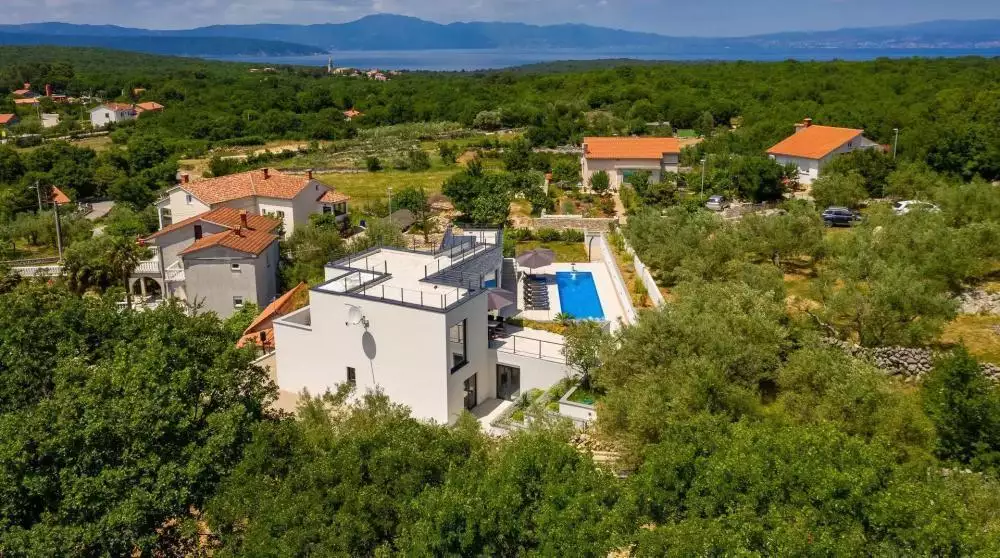 Villa 163m² in Croatia, Krka. Priced at 999999€ rent photo-25