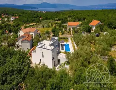 Buy in Croatia for 999999€