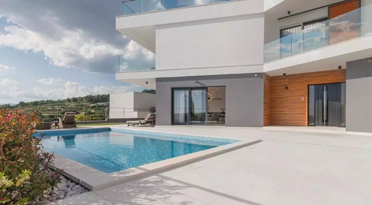 Villa 320m² in Croatia, Podstrana. Priced at 1700000€ rent photo-10