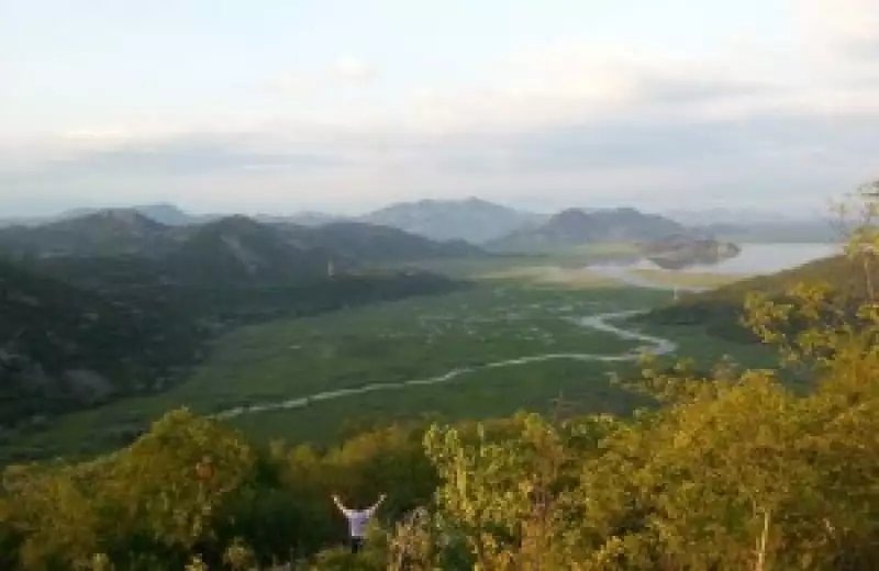 Land 1m² in Montenegro, Virpazar. Priced at 60000€ rent photo-1