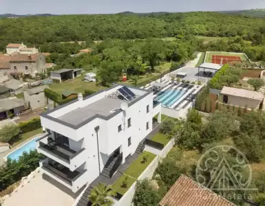 Buy in Croatia for 1550000€