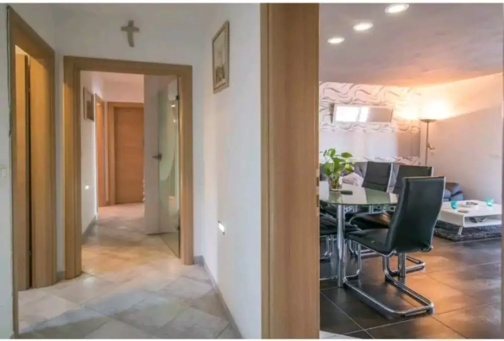 Villa 330m² in Croatia, Krka. Priced at 1800000€ rent photo-14