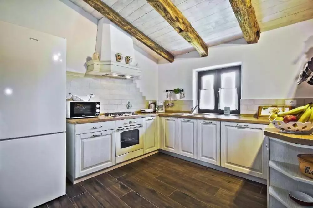Villa 180m² in Croatia, Umag. Priced at 750000€ rent photo-6