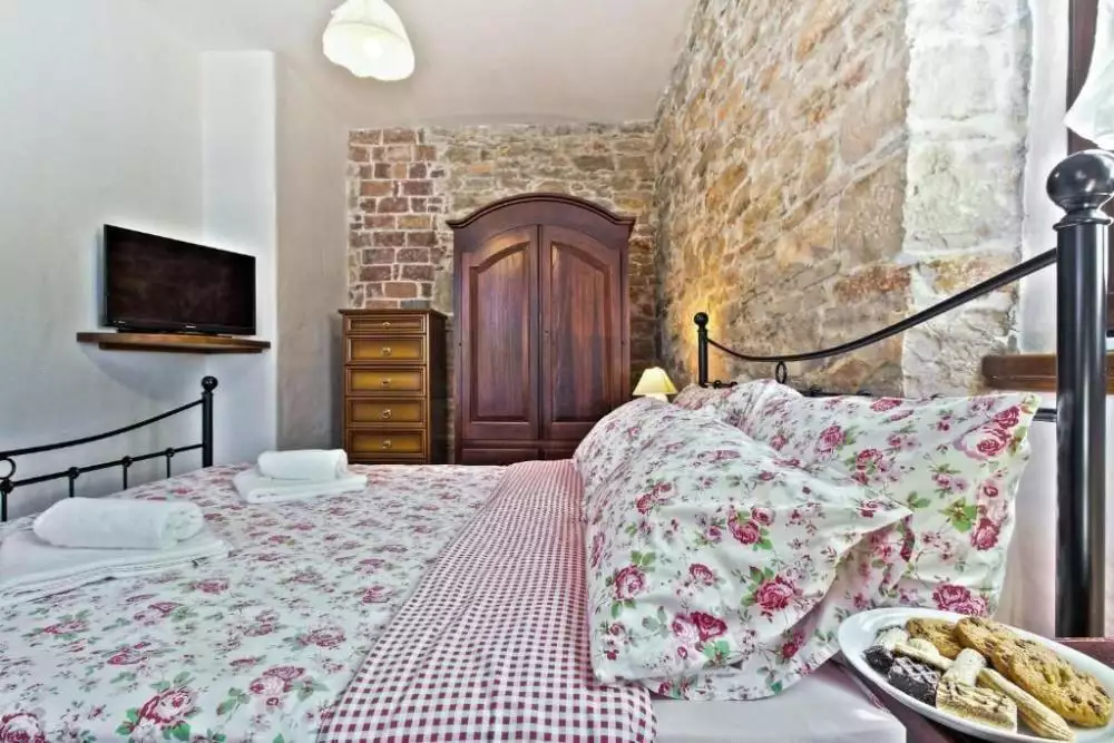 Villa 180m² in Croatia, Umag. Priced at 750000€ rent photo-15