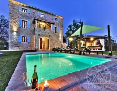 Buy in Croatia for 750000€