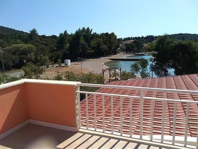 Hotels 900m² in Croatia, Pejesac. Priced at 2000000€ rent photo-13